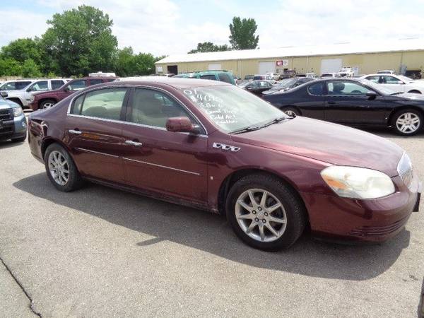 2007 Buick Lucerne 4dr Sdn V6 CXL Leather Good Tires 3.8-v6! for sale in Marion, IA – photo 5