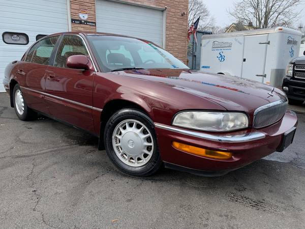 ☼☼ 1998 BUICK PARK AVENUE LOW MILES, CLEAN AND STRAIGHT! - cars &... for sale in West Haven, CT – photo 3