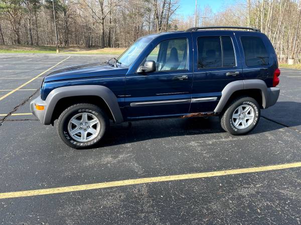 2002 Jeep Liberty Sport for sale in Holland , MI – photo 3