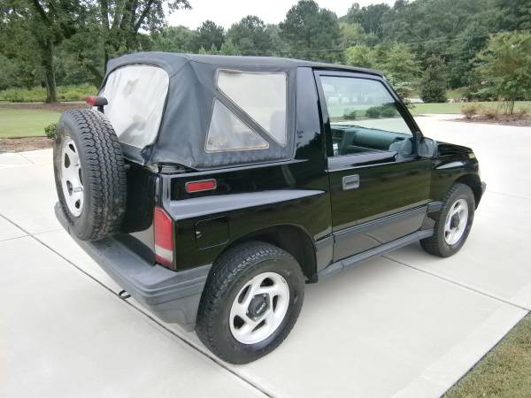 1994 geo tracker 4x4 2door 2 owners only(130K miles very rare find%%... for sale in Riverdale, GA – photo 6