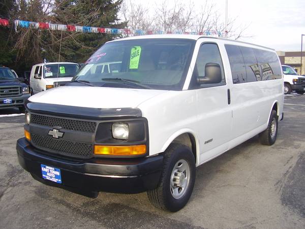 2005 CHEV EXPRESS 3500 EXTENDED PASSENGER VAN for sale in Green Bay, WI – photo 11
