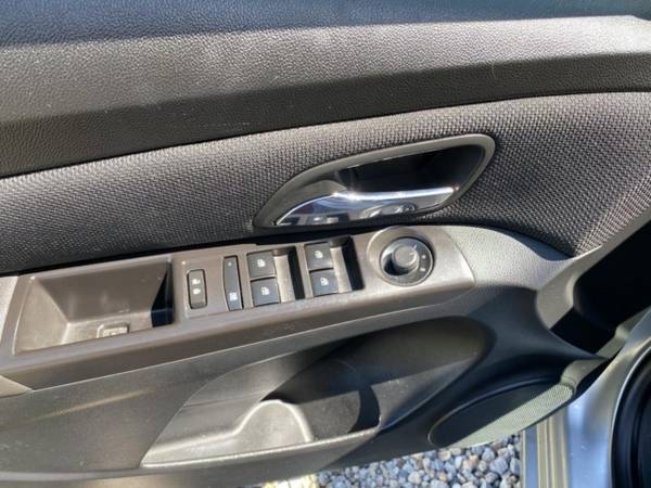 2015 Chevrolet Cruze LT, WARRANTY, AUX/USB PORT, POWER DRIVERS SEAT for sale in Norfolk, VA – photo 15