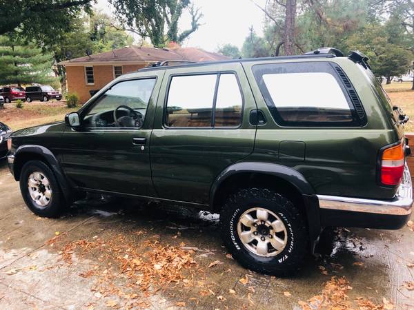97 Nissan Pathfinder SE 4x4 for sale in Oxon Hill, District Of Columbia – photo 2