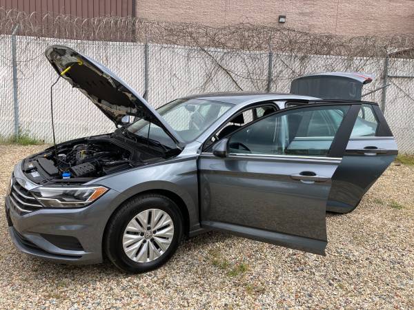 2019 VW Jetta Automatic 25k miles Warranty Apple Play - cars & for sale in Other, District Of Columbia – photo 9