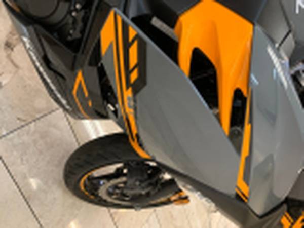 2018 Kawasaki Ninja 400 KRT Edition * 5,487 ORIGINAL MILES * - cars... for sale in Rancho Cordova, NV – photo 14