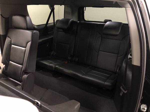 2020 Chevrolet Suburban Black Big Savings.GREAT PRICE!! - cars &... for sale in Carrollton, OH – photo 24