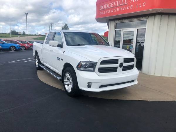 2014 RAM 1500 Sport Crew Cab SWB 4WD for sale in Dodgeville, WI – photo 3