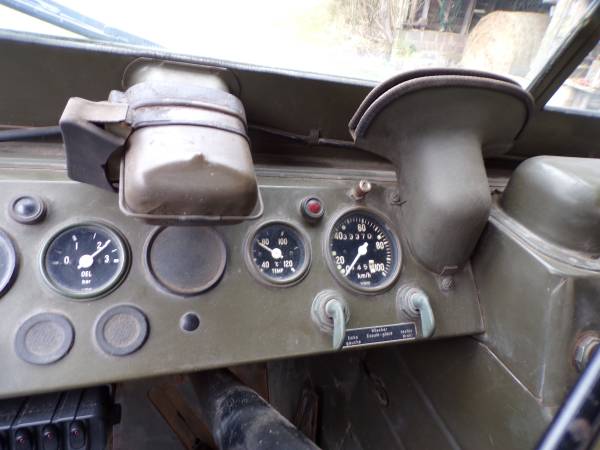 33k original mileage Mercedes Unimog for auction for sale in Other, VA – photo 10
