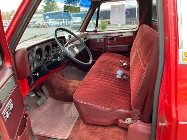 1985 Chevrolet C/K 10 Regular Cab 2WD - - by dealer for sale in Paris , KY – photo 2