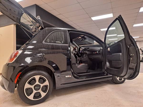 2015 FIAT 500 35k MILES CLEAN! - - by for sale in Decatur, GA – photo 18