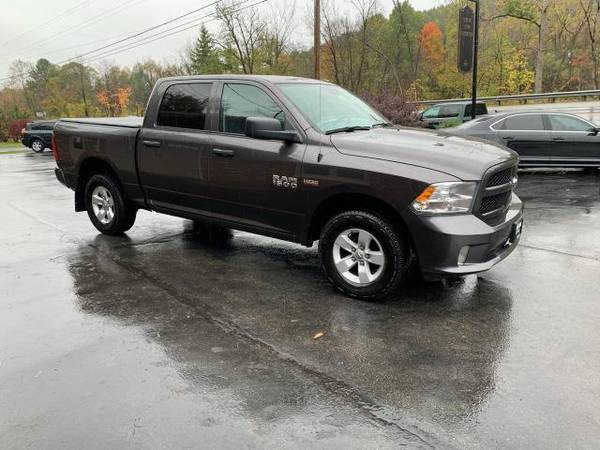 2017 RAM 1500 Tradesman Crew Cab SWB 4WD - cars & trucks - by dealer... for sale in BERLIN, VT – photo 6