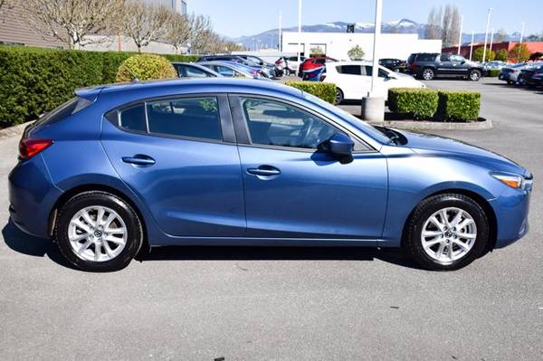 2017 Mazda Mazda3 5-Door Sport Hatchback - - by dealer for sale in Burlington, WA – photo 4