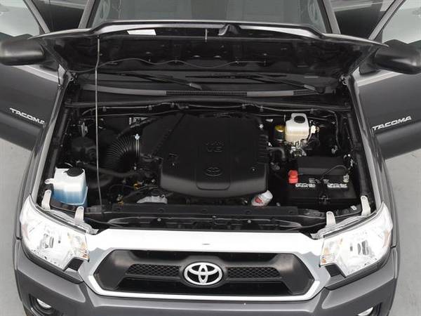 2015 Toyota Tacoma Double Cab Pickup 4D 5 ft pickup Gray - FINANCE for sale in Atlanta, FL – photo 4