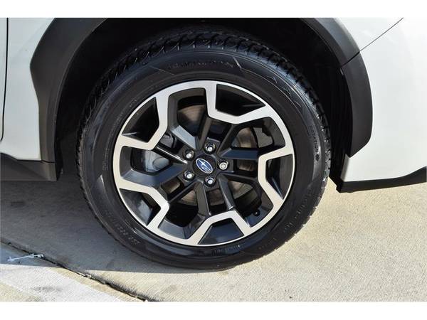 2016 SUBARU CROSSTREK AWD 5 SPEED BT BACKUP CAM 30MPG! - cars &... for sale in Willow Springs, NC – photo 9