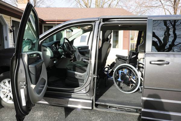 Wheel Chair Accessible Van - cars & trucks - by owner - vehicle... for sale in Seymour, WI – photo 5