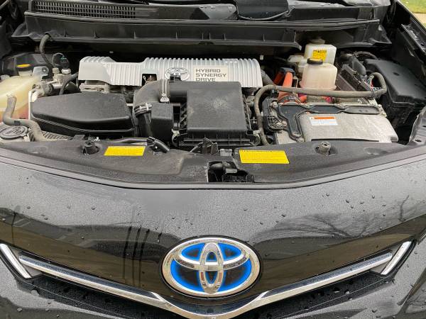 Toyota Prius V Hybrid excellent - cars & trucks - by owner - vehicle... for sale in Clive, IA – photo 8