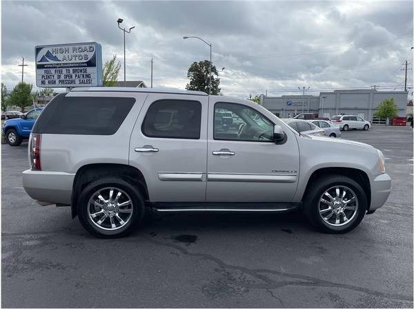 2007 GMC Yukon - - by dealer - vehicle automotive sale for sale in Medford, OR – photo 6