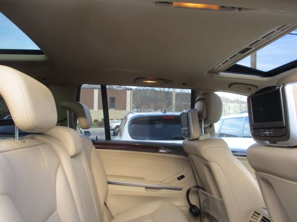 2010 MERCEDES GL 450 - cars & trucks - by dealer - vehicle... for sale in binghamton, NY – photo 24