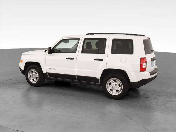 2017 Jeep Patriot Sport SE Sport Utility 4D suv White - FINANCE... for sale in Tucson, AZ – photo 6