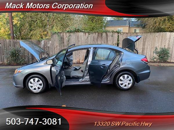 2013 Honda Civic LX **ECO** Automatic Low Miles 39-MPG Back-Up... for sale in Tigard, OR – photo 19