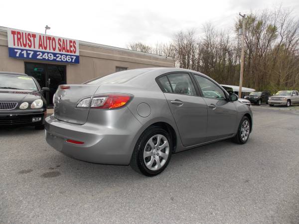 2012 Mazda3 I Sport ( low mileage, clean, good on gas) - cars & for sale in Carlisle, PA – photo 7