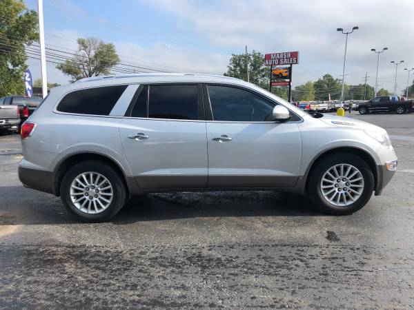 Sharp! 2009 Buick Enclave! Loaded! 7 Passenger! Clean Carfax! for sale in Ortonville, MI – photo 6