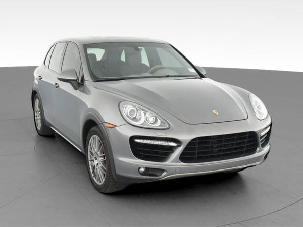 2011 Porsche Cayenne Turbo Sport Utility 4D suv Gray - FINANCE... for sale in Indianapolis, IN – photo 16