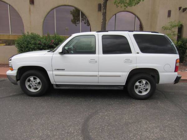 2003 Chevy Chevrolet Tahoe LT suv Summit White for sale in Tucson, AZ – photo 2