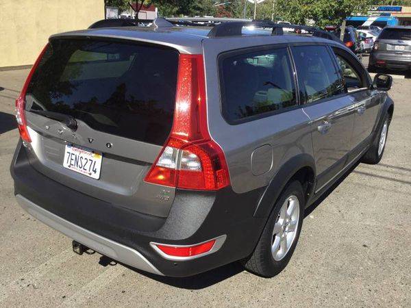 2008 Volvo XC70 3.2 AWD 4dr Wagon **Free Carfax on Every Car** for sale in Roseville, CA – photo 3
