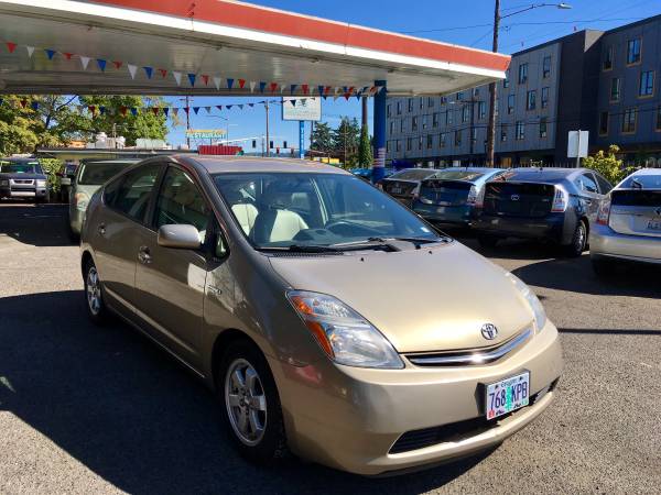 2006 Toyota Prius. Leather Seats. Backup Camera. 52 Service Records. for sale in Portland, OR – photo 3