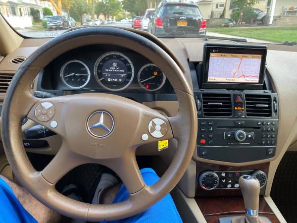 2009 Mercedes c300 4 matic AWD for sale in Floral Park, NY – photo 11