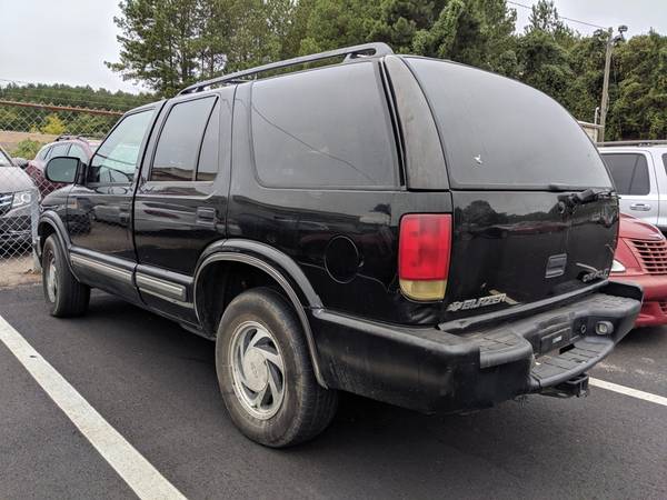 2000 *Chevrolet* *Blazer* *4dr 4WD LT* Black for sale in Athens, GA – photo 4