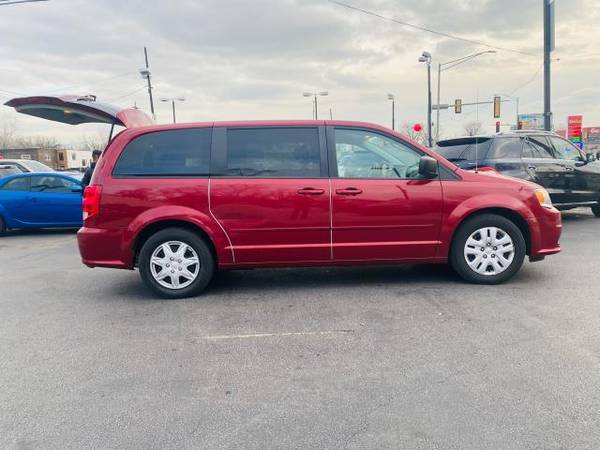 2014 Dodge Grand Caravan SE - cars & trucks - by dealer - vehicle... for sale in Robbins, IL – photo 6
