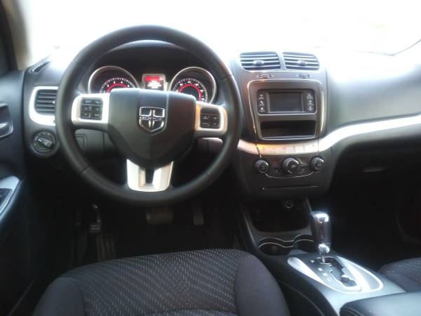 2018 dodge journey v6 3 6 only 33, 000 miles - - by for sale in Albuquerque, NM – photo 12
