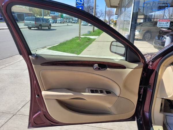 2006 BUICK LUCERNE - - by dealer - vehicle automotive for sale in MILWAUKEE WI 53209, WI – photo 16