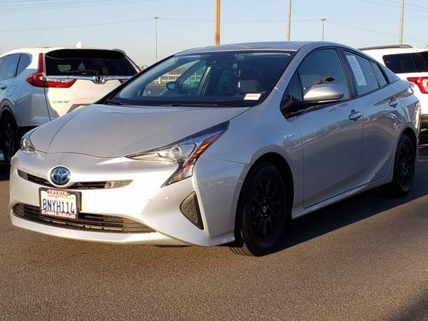 2017 Toyota Prius Three - cars & trucks - by dealer - vehicle... for sale in Carlsbad, CA – photo 10