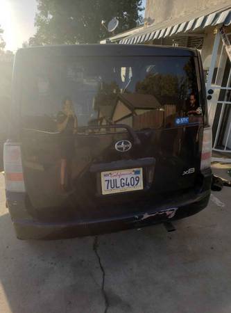 Super cute Scion xB! Great first car! $2,500 OBO for sale in Bakersfield, CA – photo 4