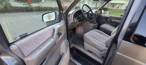 2000 Chevrolet Chevy Astro Passenger Minivan 3D - FREE CARFAX ON... for sale in Los Angeles, CA – photo 18