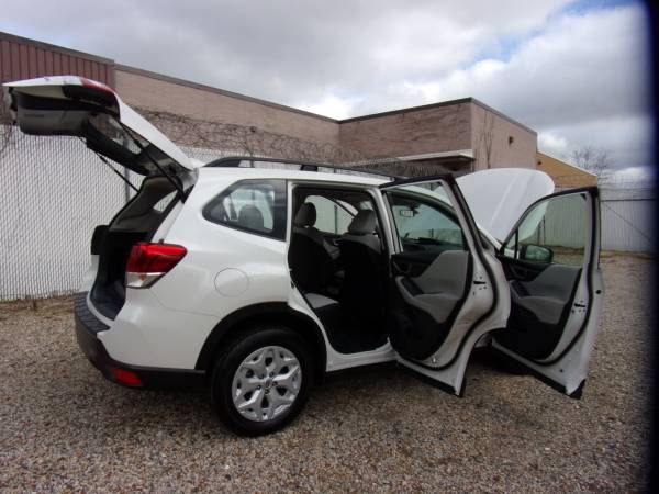 2020 Subaru Forester 2 5i AWD 2400 MILES NO ACCIDENTS - cars & for sale in Capitol Heights, District Of Columbia – photo 9