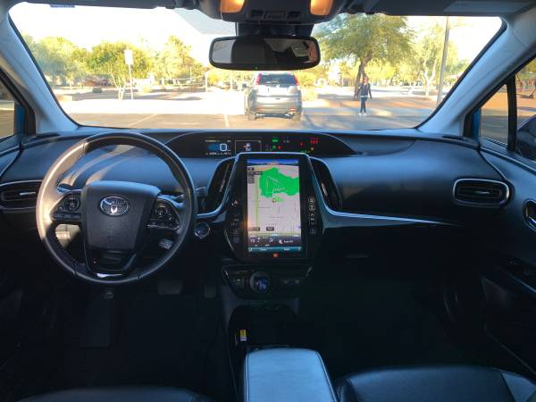2019 Toyota Prius Limited - cars & trucks - by owner - vehicle... for sale in Phoenix, AZ – photo 8