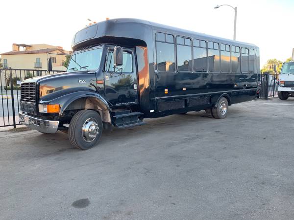2000 International diesel el dorado 27 passenger bus truck runs... for sale in El Monte, CA – photo 18