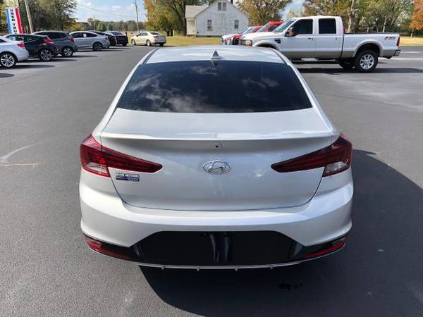 2019 Hyundai Elantra SEL Auto - cars & trucks - by dealer - vehicle... for sale in Pinckneyville, IN – photo 4