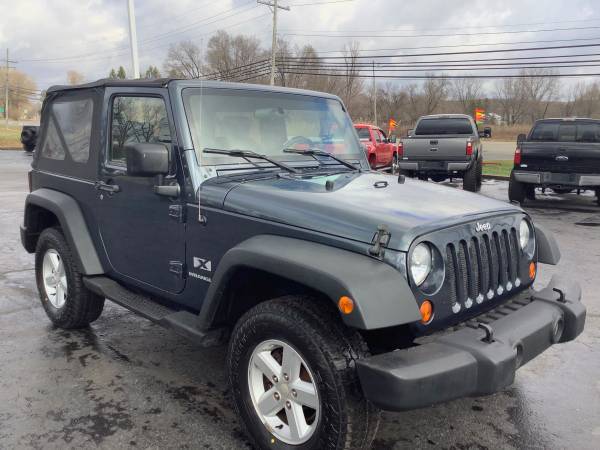 Clean Carfax! 2007 Jeep Wrangler X! 4x4! Two-Door! Soft Top! - cars... for sale in Ortonville, MI – photo 7