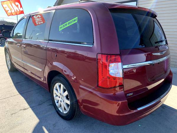 2013 Chrysler Town & Country 4dr Wgn Touring - cars & trucks - by... for sale in Chesaning, MI – photo 19