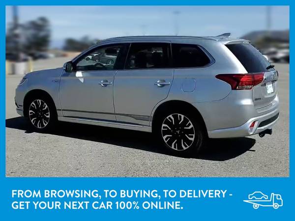 2018 Mitsubishi Outlander PHEV SEL Sport Utility 4D suv Silver for sale in Syracuse, NY – photo 5