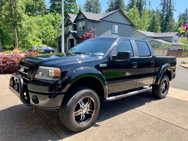 2007 Ford F-150 FX4 Crew Cab 4X4 Low Miles - - by for sale in Portland, OR – photo 4
