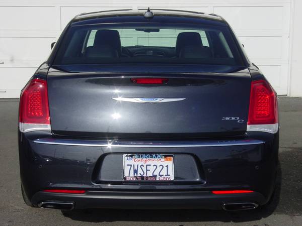 2017 Chrysler 300C. Nav. Remote Start. Heated Leather Seats. 12k miles for sale in Eureka, CA – photo 6