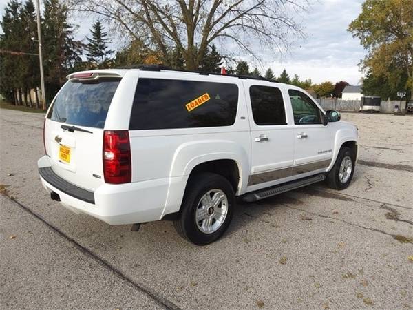 2007 Chevrolet Suburban - cars & trucks - by dealer - vehicle... for sale in Oconto, WI – photo 4