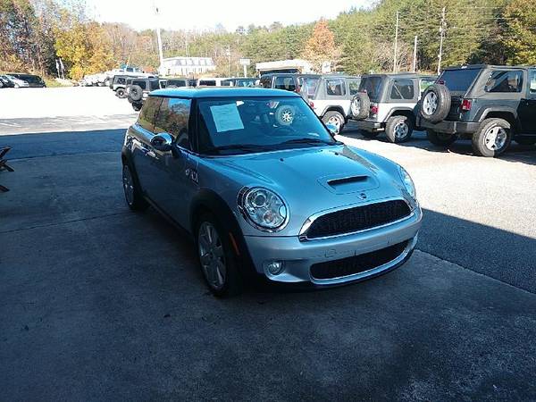 2009 MINI Cooper S - cars & trucks - by dealer - vehicle automotive... for sale in Cleveland, SC – photo 2