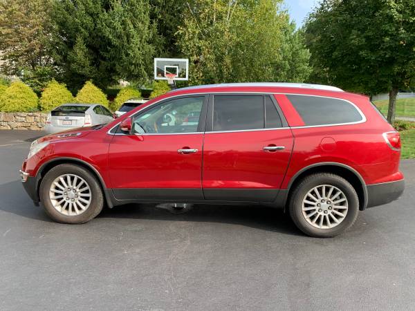 2012 Buick Enclave - cars & trucks - by owner - vehicle automotive... for sale in Hopkinton, MA – photo 2